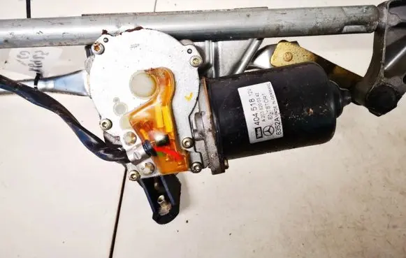 Wiper motor
