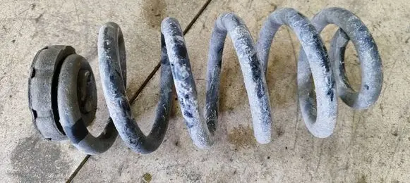 Audi A6 S6 C6 4F Rear coil spring