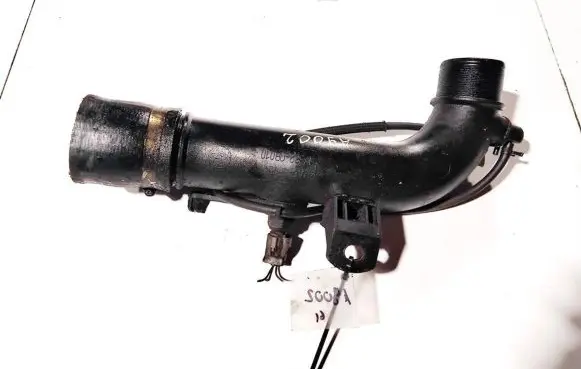 Toyota Avensis T250 Intercooler hose/pipe 173620r010 17362-0r010