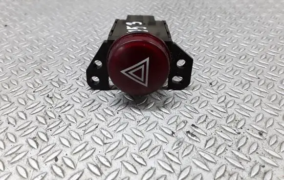 Mitsubishi Colt Hazard light switch