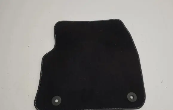 Citroen C4 III e-C4 Front floor mat 98355583ZD