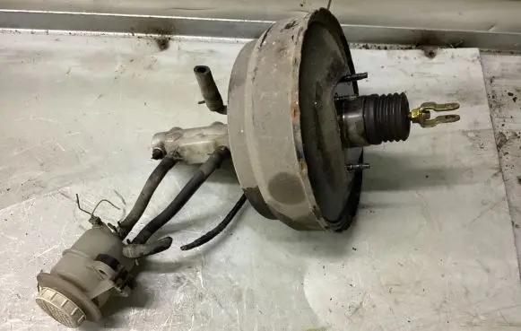 Mitsubishi Outlander Brake booster 86403214 3526