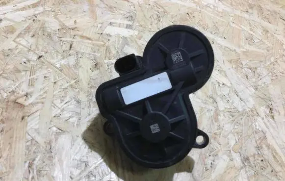 Jaguar F-Pace Hand brake/parking brake motor gx732k328be