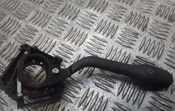 Volkswagen Golf III Wiper switch 