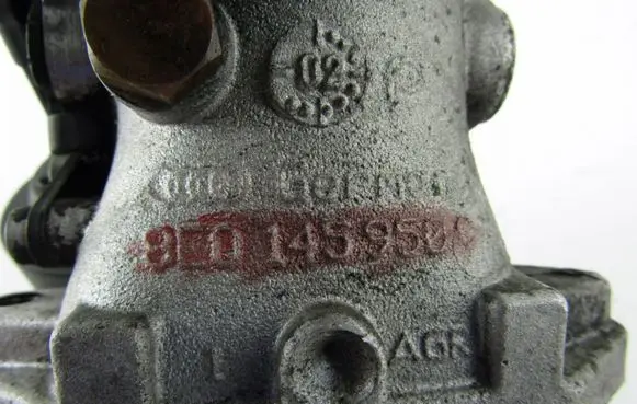 Audi A4 S4 B6 8E 8H Electric throttle body valve 8E0145950C