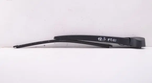 Seat Ibiza V (KJ) Rear wiper blade arm 6F0955704A