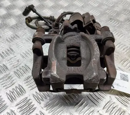 BMW X2 F39 Rear brake caliper 6883033 6883027