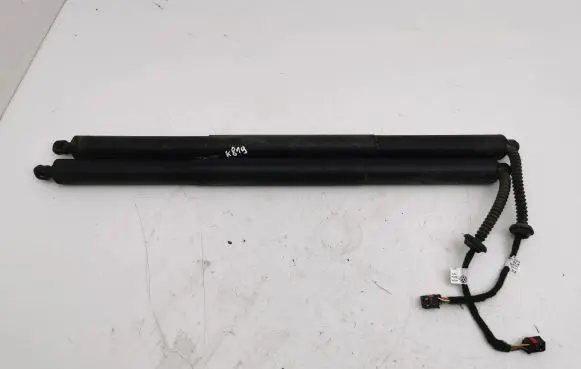 Volkswagen Arteon Tailgate/trunk strut/damper 3G8827851B