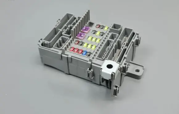 Honda Accord Fuse module TL0E213EC TL0E213