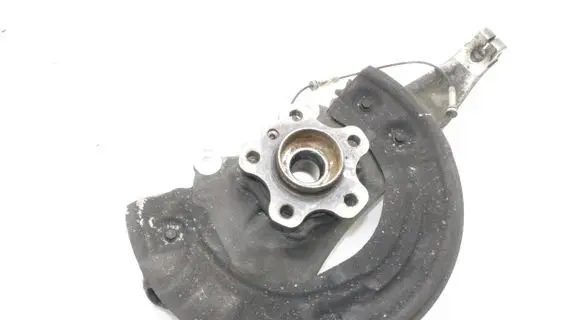 BMW 6 G32 Gran Turismo Front wheel hub