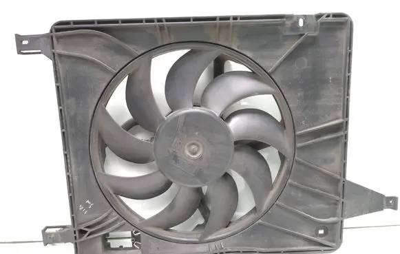 Nissan Qashqai+2 Electric radiator cooling fan 5393199