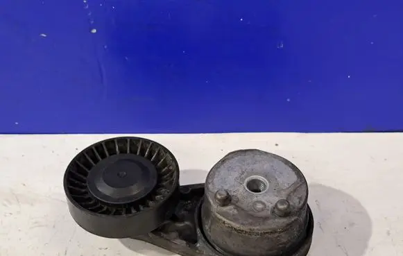 Jaguar XE Generator/alternator belt tensioner GX636B209AA