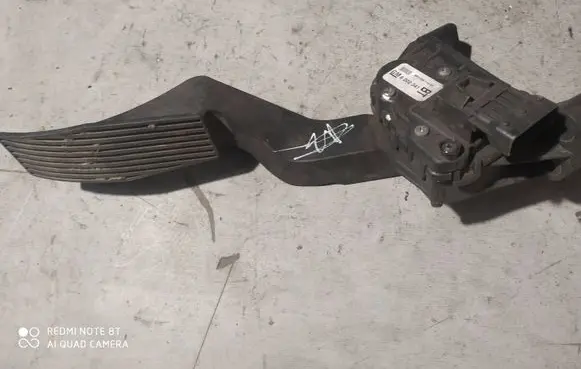 Opel Zafira A Accelerator throttle pedal 9202341