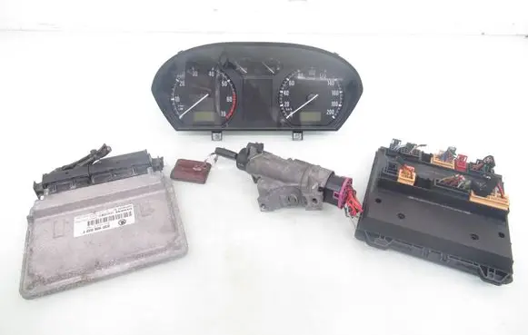 Skoda Fabia Mk1 (6Y) Engine control unit/module ECU 5WP4012207 03D906032F 6Q2937049C