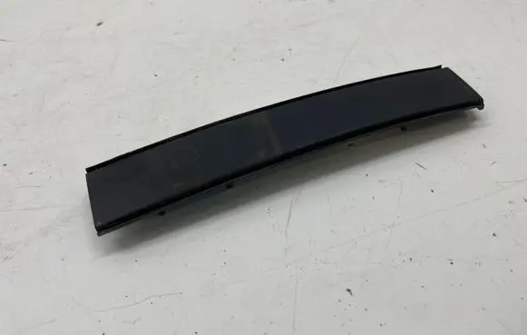 KIA Niro Seat belt height adjuster 