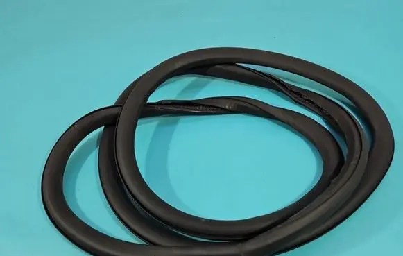 Alfa Romeo Stelvio Rubber seal rear door IMPRK1594667