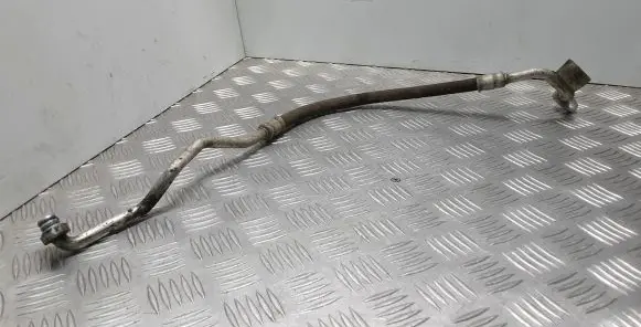 Jaguar F-Pace Air conditioning (A/C) pipe/hose GX7319N601BC
