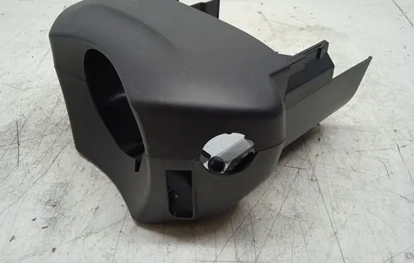 Steering wheel column trim