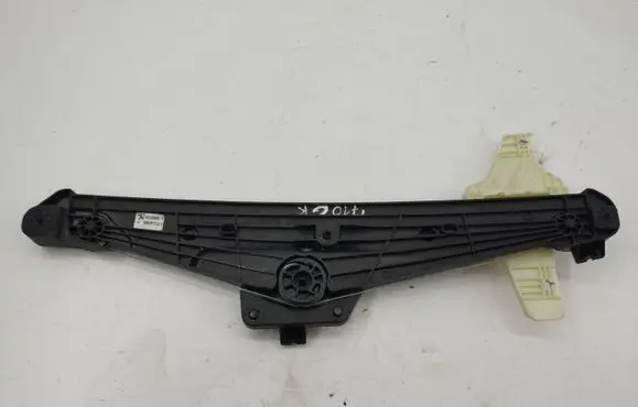 Citroen C5 Aircross Rear window lifting mechanism without motor 9822455080