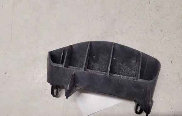 Toyota Avensis T270 Rear bumper mounting bracket 5256205040