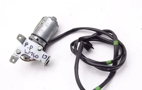 Mercedes-Benz S W140 Seat adjustment motor 1408205542