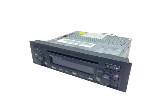 Audi A3 S3 8L Radio/CD/DVD/GPS head unit 8L0035186G-kasacja 8L0035186G