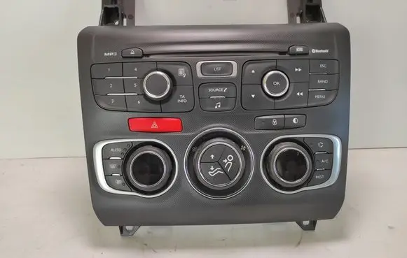 Citroen DS4 Air conditioner control unit module 9666027777