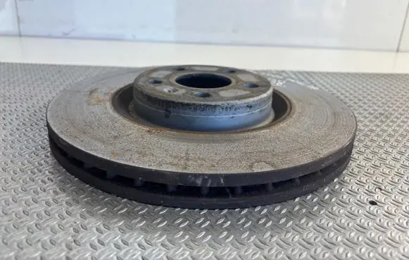 Volvo S90, V90 Front brake disc