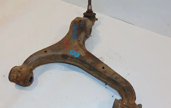 SsangYong Rexton Front lower control arm/wishbone 4450208005