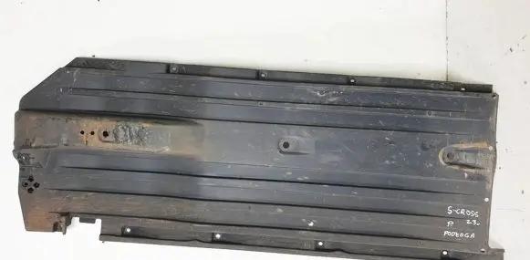Suzuki SX4 S-Cross Center/middle under tray cover 