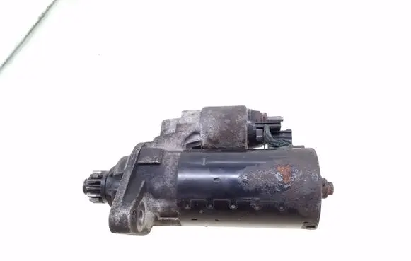 Volkswagen Golf V Starter motor 0001145001