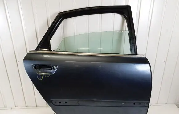 Audi A8 S8 D3 4E Rear door