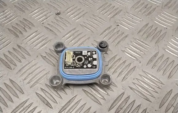 Nissan Juke II F16 Light module LCM L90171690