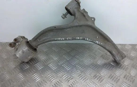 Opel Astra J Front lower control arm/wishbone 13371815 1242AF317