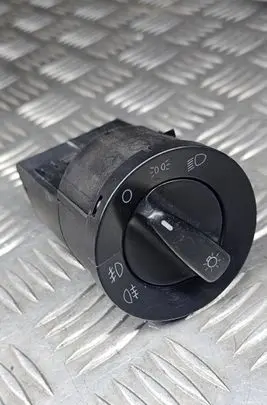 Volkswagen PASSAT B6 Light switch 1C0941531A