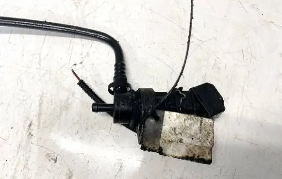 BMW 5 E60 E61 Valve vacuum 1433602