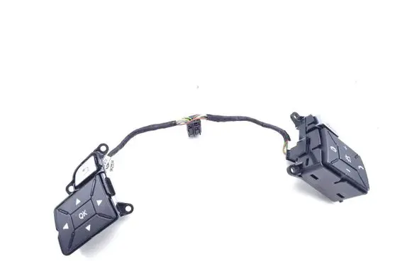 Mercedes-Benz A W176 Steering wheel buttons/switches A1725400362 A1725400262