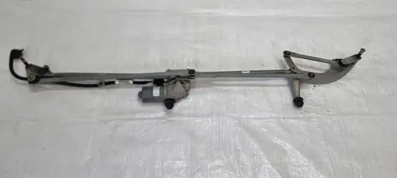 Ford C-MAX II Front wiper linkage and motor F1DT17K636AAA