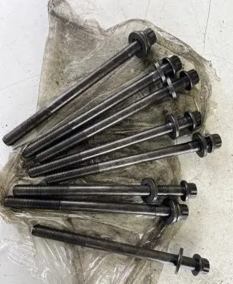 Toyota Hilux (AN10, AN20, AN30) Cylinder head bolts 