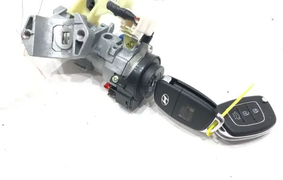 Hyundai Elantra VI Ignition lock 