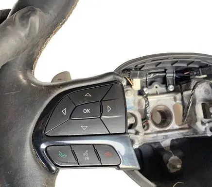 Chrysler 300C Steering wheel 5SE131X9AC