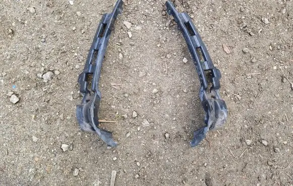 Mercedes-Benz GLA W156 Front bumper mounting bracket A1568850101