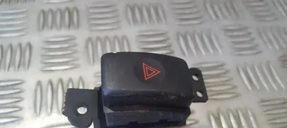 Subaru Legacy Hazard light switch 06016