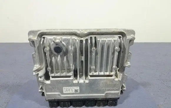 BMW X5 E53 Engine control unit/module ECU 7100409