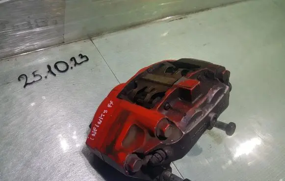 Infiniti FX Front brake caliper