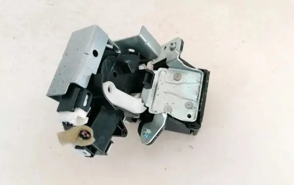 Mazda 3 II Tailgate/trunk/boot lock/catch/latch c6728