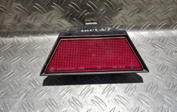 BMW 3 E36 Third/center stoplight 632583634919
