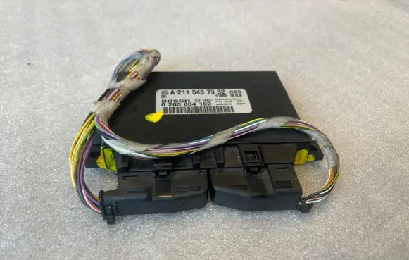 Mercedes-Benz E W211 Parking PDC control unit/module A2115457332 0263004192 2115457332