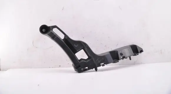 Opel Mokka B Rear bumper mounting bracket 9835237980
