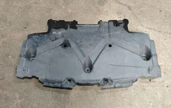 Mercedes-Benz ML W164 Engine splash shield/under tray A1645240030
